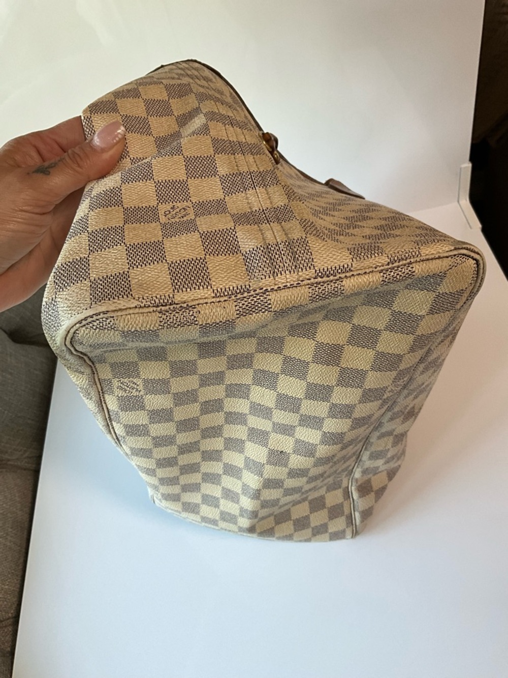 Louis Vuitton Damier Azur Neverfull GM - Picture 13 of 16